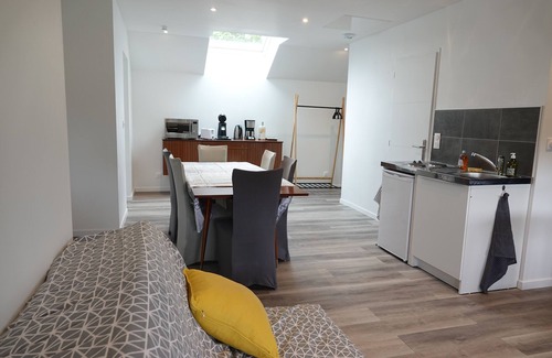 Lorris Appartement | Gîte cœur de forêt d'Orléans famille 3 chambres Espace Bien-Être SPA Hammam