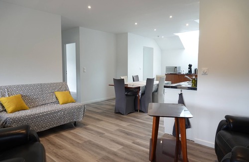 Lorris Appartement | Gîte cœur de forêt d'Orléans famille 3 chambres Espace Bien-Être SPA Hammam