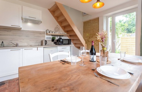 Bieville-Beuville Maison | Gîte Avec Jacuzzi Chic & Cosy Entre Caen et les Plages du Débarquement Normandie