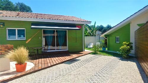 Brach Maison | Gîte avec piscine et espace bien-être partagés entre Bordeaux et Lacanau océan
