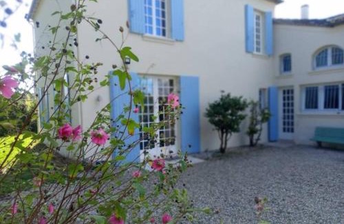 Sauviac Maison | Gîte avec piscine près de Bazas et Langon