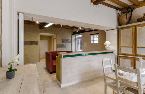 Balnot-sur-Laignes Maison | Gîte Balnot-sur-Laignes, 7 pièces, 15 personnes - FR-1-543-188