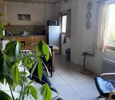 Robiac-Rochessadoule Appartement | Gîte Barésia