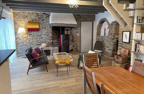 Plougonven Maison | Gîte entre Baie de Morlaix et monts d'Arrée, Finistère, Bretagne