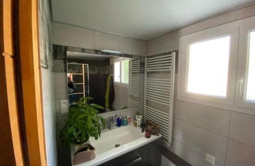 Meyrannes Maison | Gîte cévenol de caractère tout équipé, piscine, aire de jeu et jardin