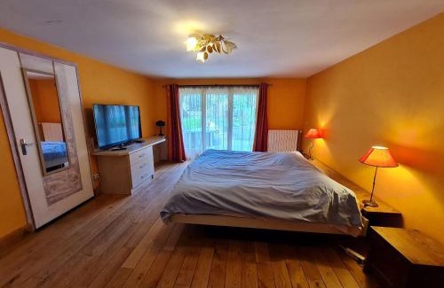 Bayonville-sur-Mad Maison | Gîte calme avec jardin, proche Metz - FR-1-584-340