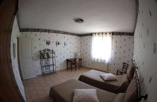 Saint-Jean-le-Comtal Maison | Gîte Cap D'aouba