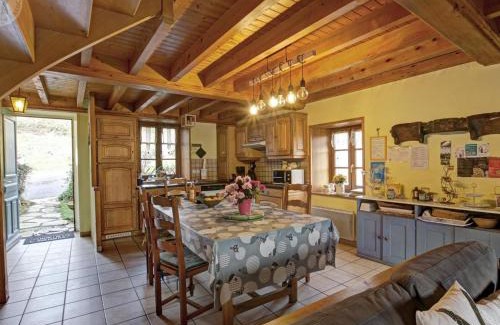 Perigneux Maison | Gîte chaleureux 3 ch, jardin, animaux admis, garage, wifi - FR-1-496-5