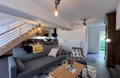 Buxieres-les-Mines Maison | Gîte Champêtre avec Animaux, Spa et Tout Confort en Pleine Nature Bourbonnaise - FR-1-489-539