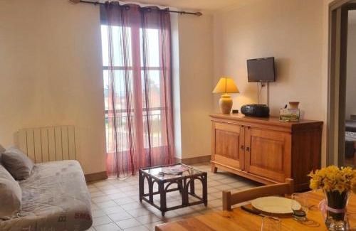Saint-Andre-dʼApchon Maison | Gîte charmant à Saint-André-d'Apchon, animaux admis - FR-1-496-366