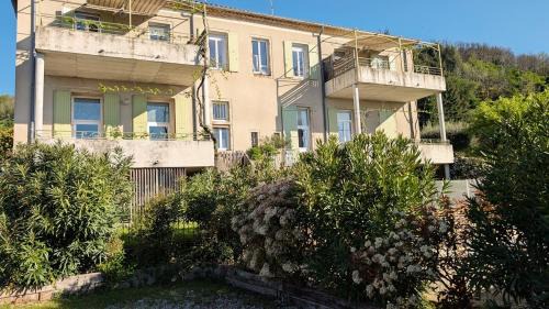 Vals-les-Bains Appartement | Gîte Chat Perché
