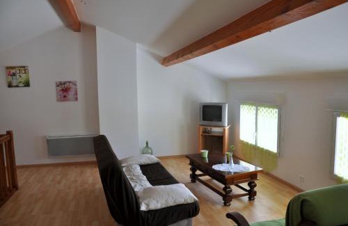 Villeneuve-Lecussan Maison | Gîte Chez ANTONIN