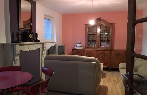 Treignes Maison | Gîte Chez Marie-Angèle