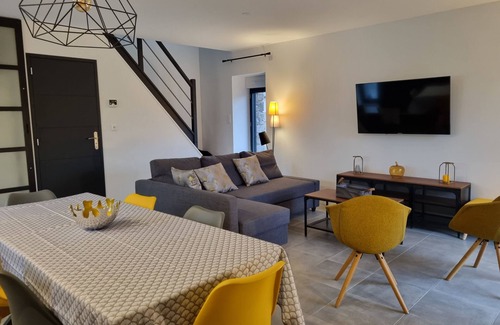 La Boussac Maison | Gîte "chez Marie T" Entre le Mont Saint Michel et Saint Malo