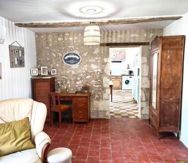 Azay-le-Ferron Maison | Gîte Chez Renée