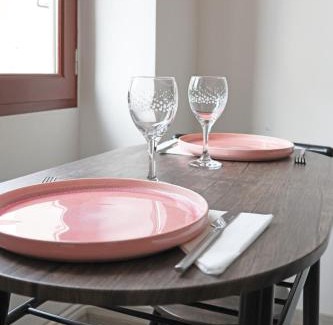 Saint-Montan Appartement | Gîte climatisé "Baugallo Pastourelle"