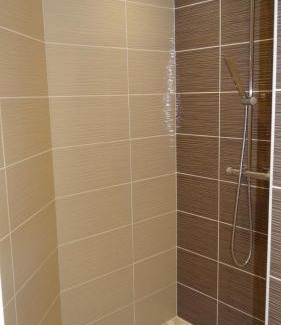 Lafrancaise Maison | Gîte Coccinelle - Sauna,Jacuzzi,Calme