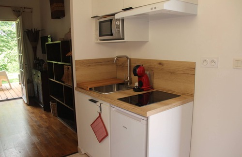Eauze Appartement | Gîte Cocotier 2 pers - Piscine, confort & Nature - Au Petit Bernerot