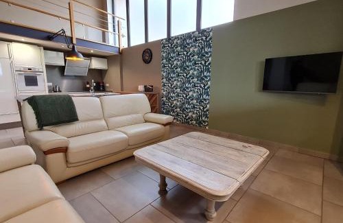Athienville Maison | Gîte confortable à Athienville - FR-1-584-359