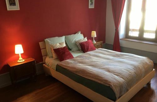Reherrey Maison | Gîte confortable avec terrasse et jardin, près de Baccarat, idéal pour nature et détente - FR-1-584-51