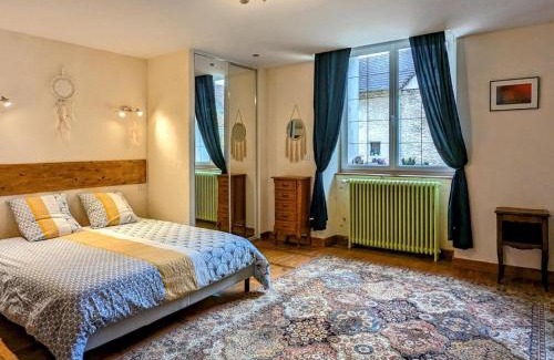 Mantoche Maison | Gîte confortable en bord de Saône - FR-1-583-461