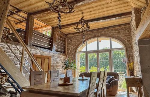 La Lanterne-et-les-Armonts Maison | Gîte du Bois des Hauts : Confort en pleine nature, proche Plateau des 1000 Étangs - FR-1-583-439