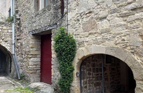 Villemagne-l'Argentiere Cottage | Maison + Gîte de la Riviere, beautiful village house