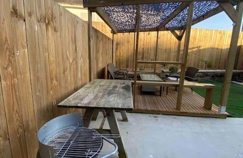 Saint-Jean-Brevelay Maison | Gîte dans un hameau breton - 10 personnes