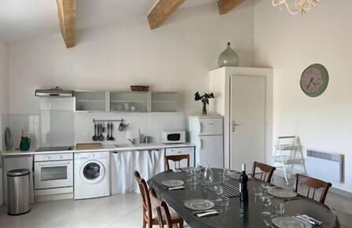 Gruissan Maison | Gîte de 6 personnes, au cœur d'un domaine viticole