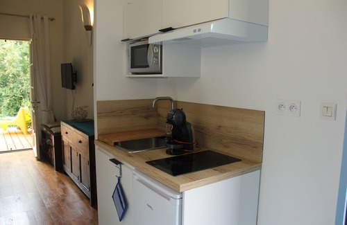 Eauze Appartement | Gîte de Bodhi 2 pers - Piscine, confort & Nature - Au Petit Bernerot