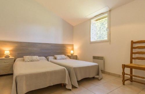 Frossay Maison | Gîte de campagne avec jardin clos, 3 chambres, terrasse, basse-cour, et terrain de pétanque - FR-1-306-918