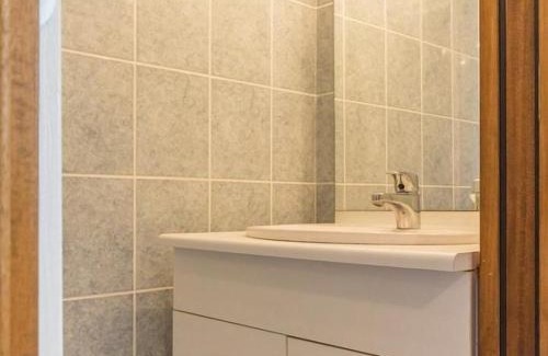 Frossay Maison | Gîte de campagne avec jardin clos, 3 chambres, terrasse, basse-cour, et terrain de pétanque - FR-1-306-918
