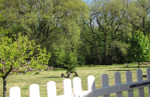 La Bussiere Cottage | Gîte de caractère, 3*, dans une ferme du Poitou (86310), en pleine nature !