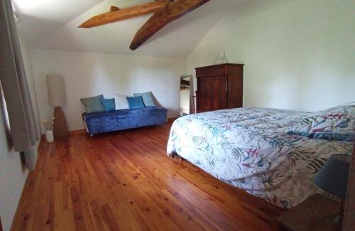 Bage-la-Ville Maison | Gîte de champvent Nalaque