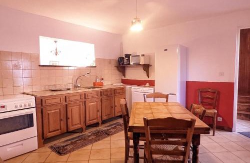 Vauvillers Maison | Gîte de charme à Vauvillers avec jardin partagé - FR-1-583-494