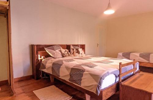 Vauvillers Maison | Gîte de charme à Vauvillers avec jardin partagé - FR-1-583-494