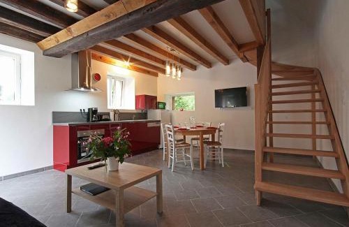 Marchainville Maison | Gîte de Charme Ancien Moulin avec Étang, Terrasse, et Activités au Cœur de Longny au Perche - FR-1-497-84