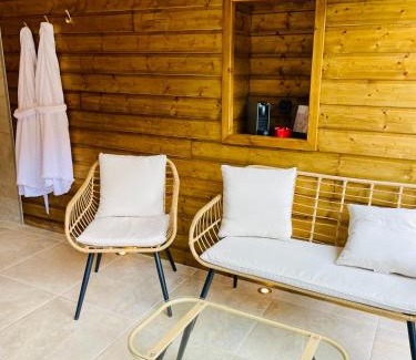 Esnes Maison | Gîte de charme avec SPA dans le magnifique château d'Esnes