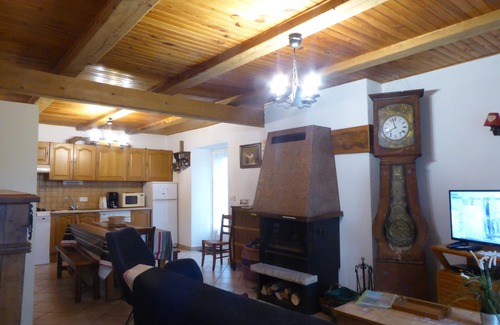 Picherande Cottage | Gîte de Chez LU, gîte 4 personnes au coeur de la nature