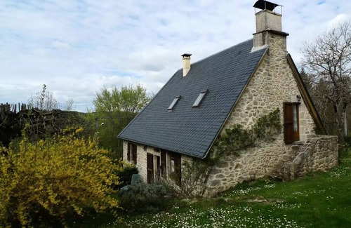 Saint-Cirgues-la-Loutre Villa | Gîte de France 6 personnes