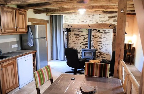 Saint-Merd-de-Lapleau Villa | Gîte de France 2 personnes