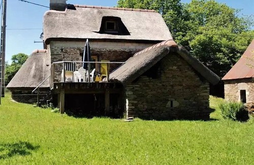 Saint-Merd-de-Lapleau Villa | Gîte de France 2 personnes