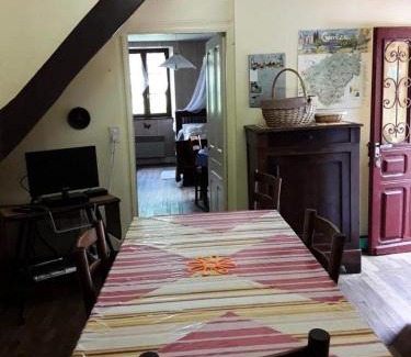 Sioniac Appartement | Gîte de France à Sioniac 2 épis - Gîte de France 5 personnes MAE-9744