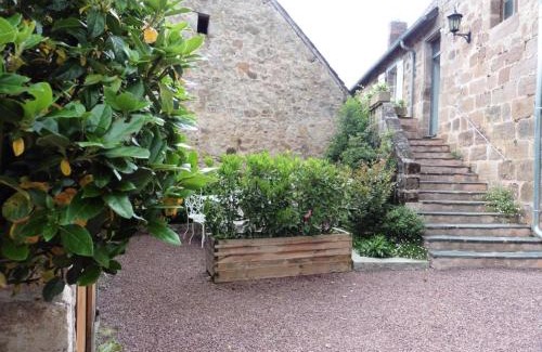Saint-Solve Appartement | Gîte de France Gîte la chapelle 3 épis - Gîte de France 6 personnes MAE-8904
