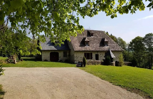 Latronche Villa | Gîte de France 5 personnes
