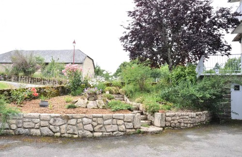 Soudeilles Villa | Gîte de France 14 personnes