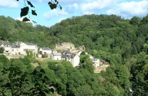 Gimel-les-Cascades Appartement | Gîte de France La rapiette 3 épis - Gîte de France 4 personnes MAE-3701