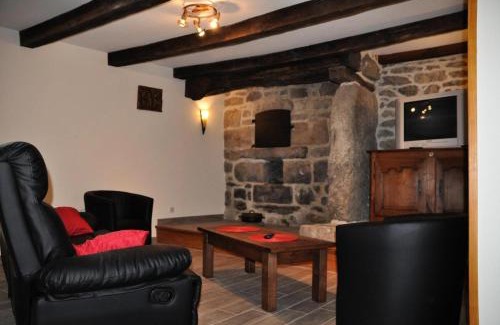 Bonnefond Appartement | Gîte de France Le fournil de paulette et guy 4 épis - Gîte de France 6 personnes MAE-0154