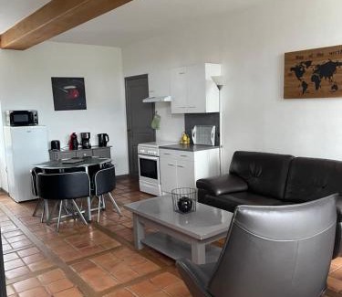 Bissey-sous-Cruchaud Maison | Gîte de l 'Angeline