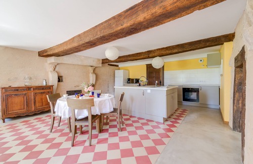 Boyer Maison | Gîte de l'Arvolot - Maison Bourguignonne rénovée au calme